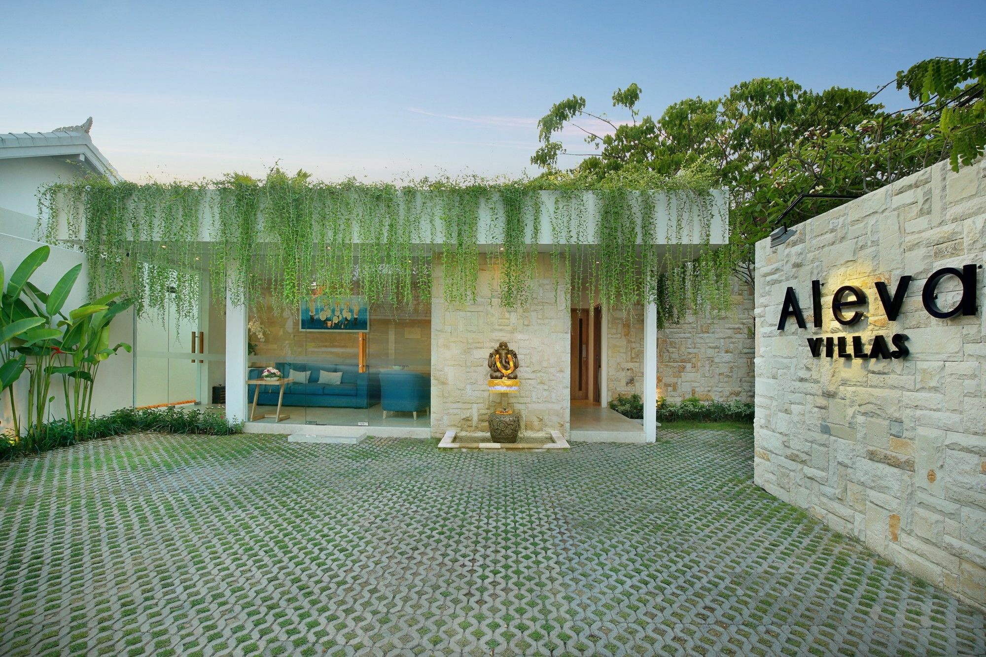 Aleva Villa Seminyak By Ini Vie Hospitality Экстерьер фото