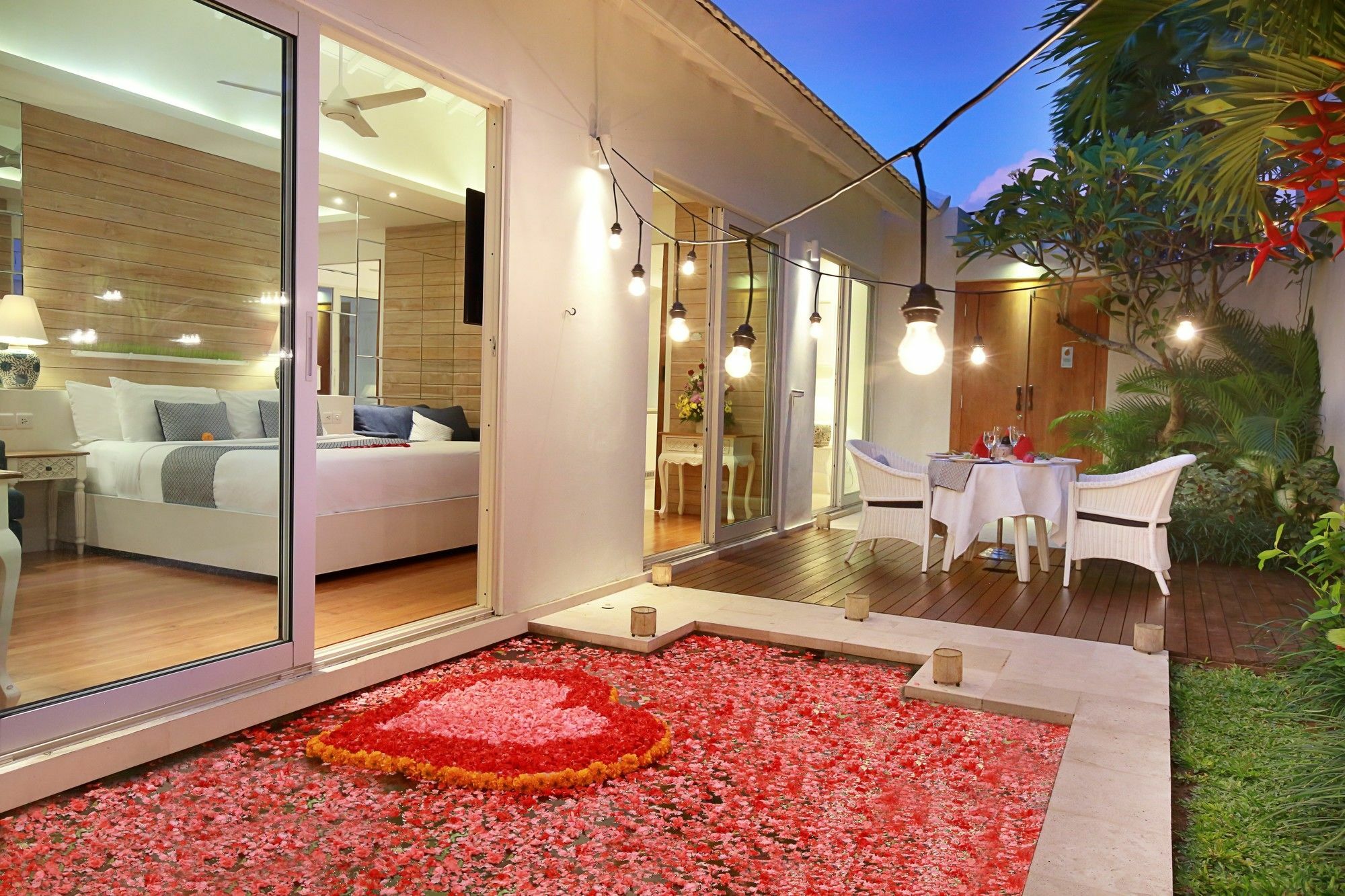 Aleva Villa Seminyak By Ini Vie Hospitality Экстерьер фото