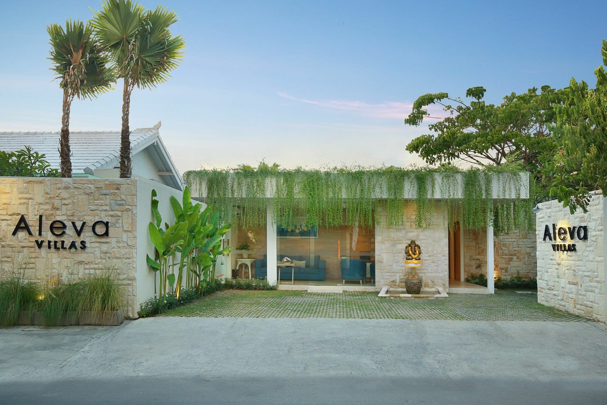 Aleva Villa Seminyak By Ini Vie Hospitality Экстерьер фото